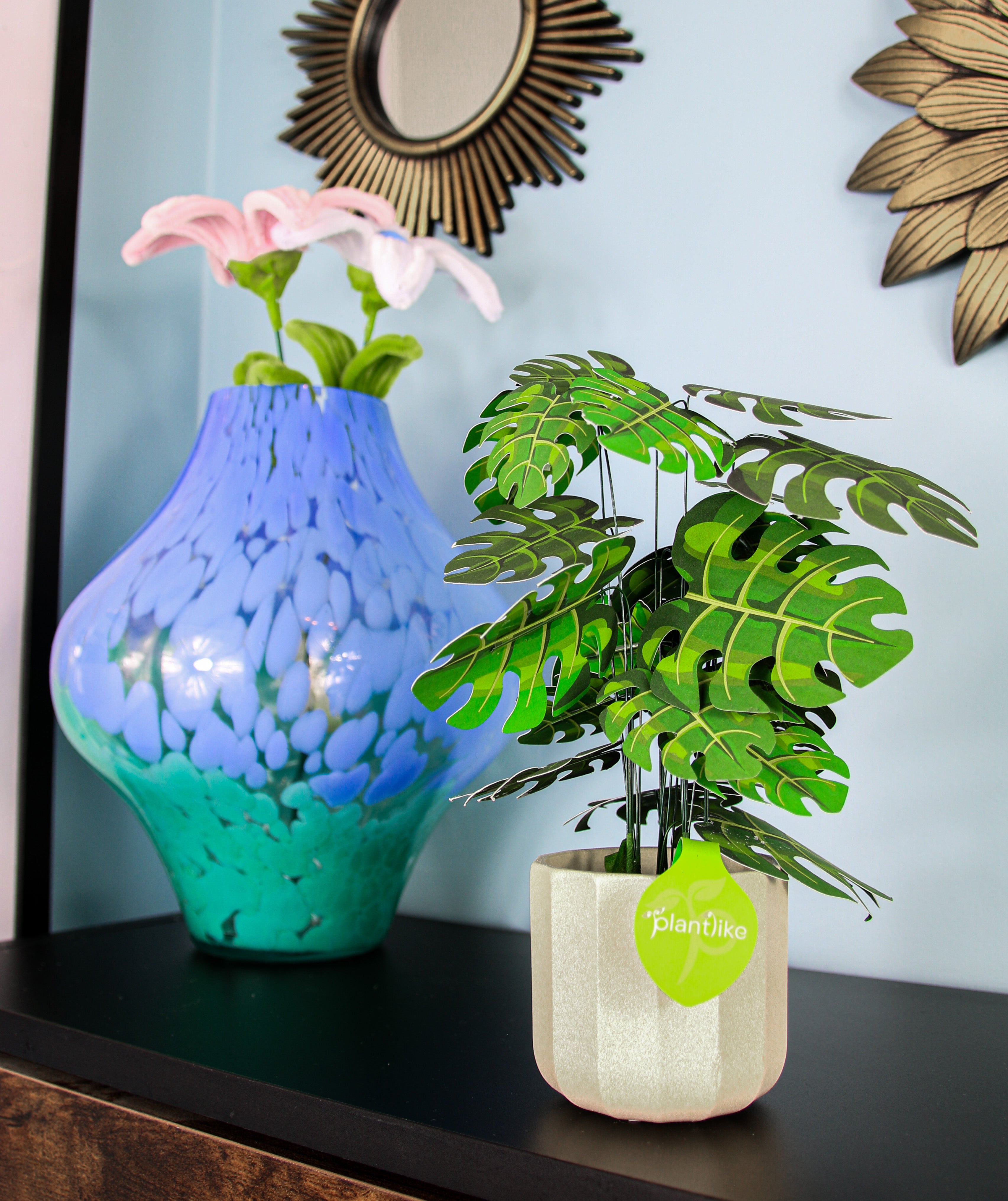 Close up monstera paper craft by Plantlike - split leaf detail in green tones - housewarming gift UK shop online