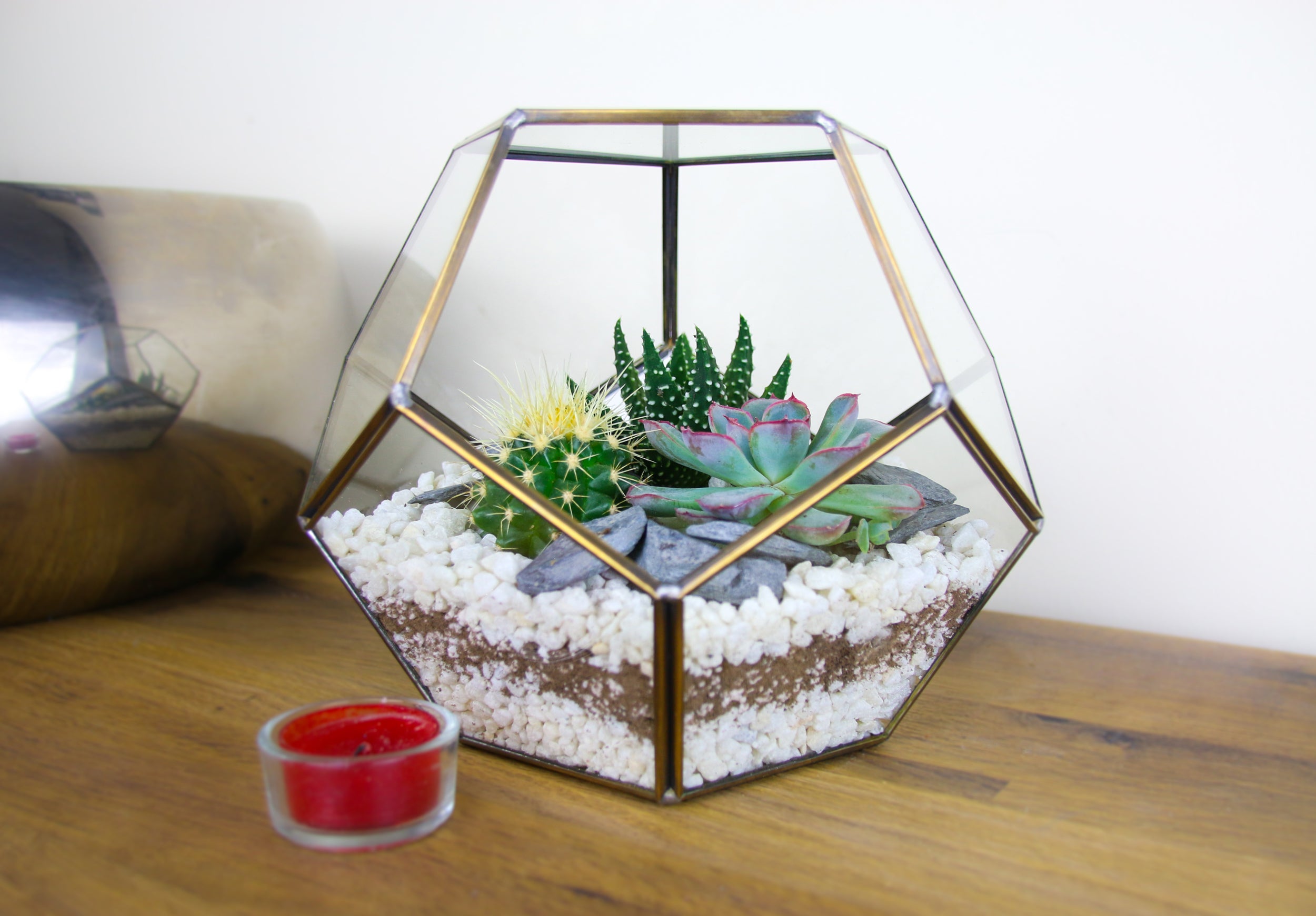 Indoor planters for house plants