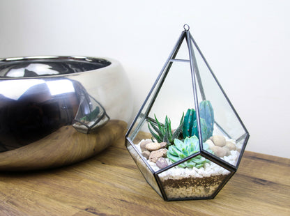 Home accessory gift with plants